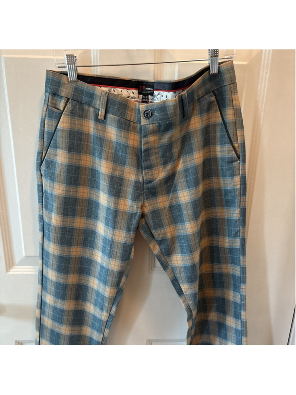 T.R. Premium Brown & Blue Plaid Unisex Pants Size 32/32